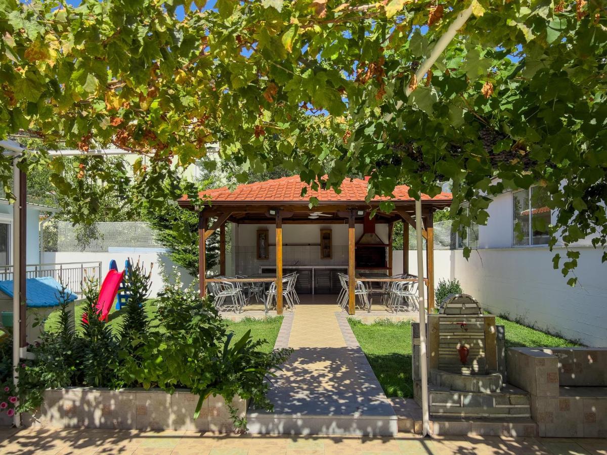 Villa Romantika Chrysi Ammoudia Exterior photo