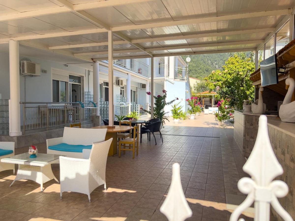 Villa Romantika Chrysi Ammoudia Exterior photo