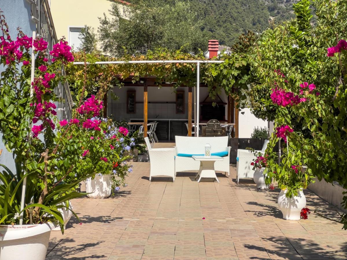 Villa Romantika Chrysi Ammoudia Exterior photo